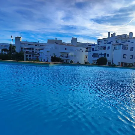 Vintage 1 With Pool By Homing *