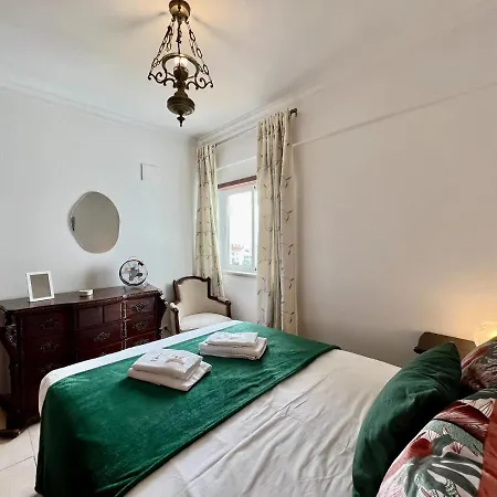 Vintage 1 With Pool By Homing *